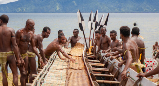 War Canoe Kenu and Kundu Festival Alotau Milne Bay 2016